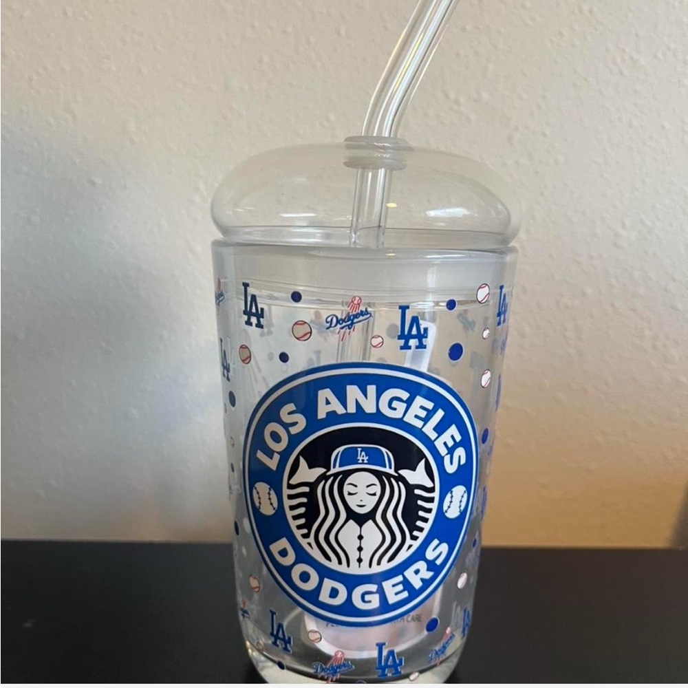 Los Angeles Dodgers Tumbler with Straw